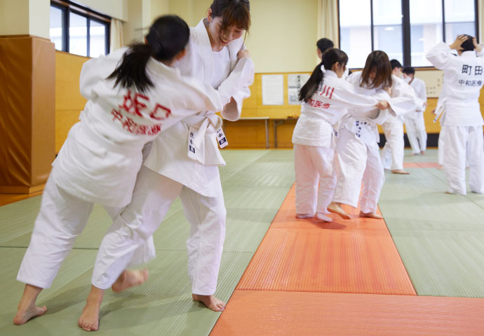 柔道 整復 師 と は